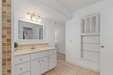 BOATER'S DREAM WITH QUICK OUT TO CHARLOTTE HARBOR AND BEYOND on Saint Andrews South Golf Club in Florida - for sale on GolfHomes.com, golf home, golf lot
