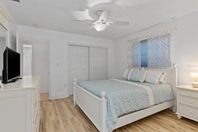 BOATER'S DREAM WITH QUICK OUT TO CHARLOTTE HARBOR AND BEYOND on Saint Andrews South Golf Club in Florida - for sale on GolfHomes.com, golf home, golf lot