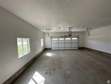 Beautiful new house on the Golf Course. Located off of hole on Skyline Mountain Resort and Golf Course in Utah - for sale on GolfHomes.com, golf home, golf lot