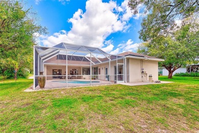 SIEZE THE OPPORTUNITY OF LIVING IN THE COZY & TRANQUIL OAK on Sugarmill Woods Golf and Country Club in Florida - for sale on GolfHomes.com, golf home, golf lot