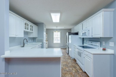 $2,200 USE AS YOU CHOOSE CREDIT FOR BUYERS AT CLOSING!

Welcome on Harbour Point Golf Club in North Carolina - for sale on GolfHomes.com, golf home, golf lot