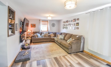 Beautifully updated 3 bedroom, 2.5 bath home offering both on Quincy Golf Course in Michigan - for sale on GolfHomes.com, golf home, golf lot