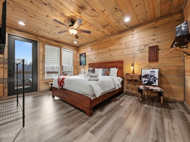 Welcome to this pristine 3 story modern cabin in the highly on Bent Creek Golf Course in Tennessee - for sale on GolfHomes.com, golf home, golf lot