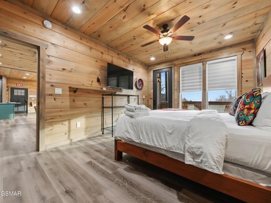 Welcome to this pristine 3 story modern cabin in the highly on Bent Creek Golf Course in Tennessee - for sale on GolfHomes.com, golf home, golf lot
