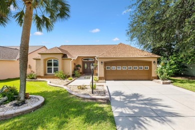LAKEFRONT DESIGNER HOME ON SPRING-FED 'LAKE LAGUNA'! This is a on Chula Vista Executive Golf Course in Florida - for sale on GolfHomes.com, golf home, golf lot