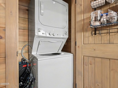 Welcome to this pristine 3 story modern cabin in the highly on Bent Creek Golf Course in Tennessee - for sale on GolfHomes.com, golf home, golf lot