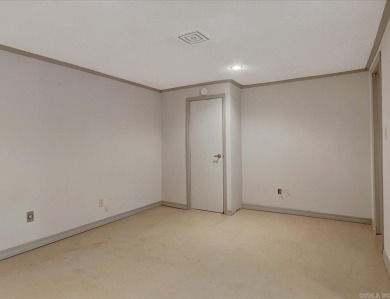 A chance to buy a piece of history! This rare 4BR/3BA condo is on Belvedere Golf Club in Arkansas - for sale on GolfHomes.com, golf home, golf lot