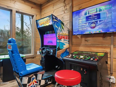 Welcome to this pristine 3 story modern cabin in the highly on Bent Creek Golf Course in Tennessee - for sale on GolfHomes.com, golf home, golf lot