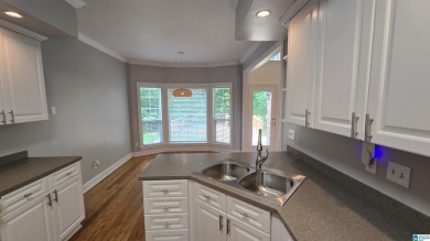 Enjoy cul de sac living in the exclusive Inverness Green! A on Inverness Country Club in Alabama - for sale on GolfHomes.com, golf home, golf lot