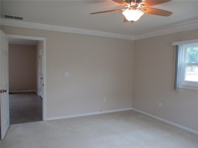 GREAT OPPORTUNITY TO OWN A 2 BED, 2 BATH, 2 CAR GARAGE VILLA ON on Preserve Golf Club in Florida - for sale on GolfHomes.com, golf home, golf lot