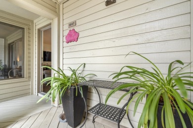 This charming one bedroom, one bathroom fully furnished court on The Seabrook Island Club in South Carolina - for sale on GolfHomes.com, golf home, golf lot