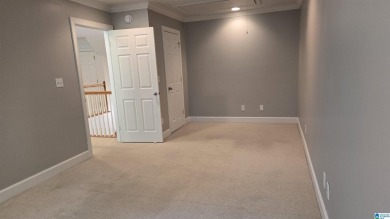 Enjoy cul de sac living in the exclusive Inverness Green! A on Inverness Country Club in Alabama - for sale on GolfHomes.com, golf home, golf lot
