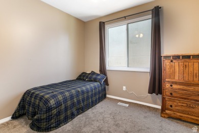 Welcome to this charming Draper rambler, perfectly situated to on South Mountain Golf Club in Utah - for sale on GolfHomes.com, golf home, golf lot