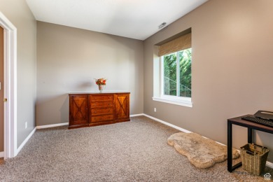 Welcome to this charming Draper rambler, perfectly situated to on South Mountain Golf Club in Utah - for sale on GolfHomes.com, golf home, golf lot