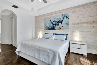 Priced to Sell quickly! Exquisitely updated, gorgeous and on Aberdeen Golf and Country Club in Florida - for sale on GolfHomes.com, golf home, golf lot