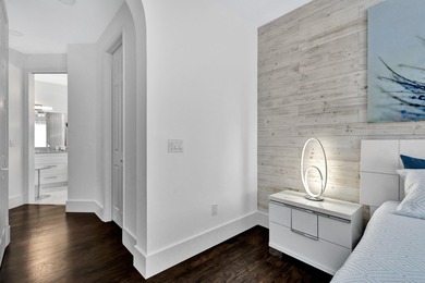 Priced to Sell quickly! Exquisitely updated, gorgeous and on Aberdeen Golf and Country Club in Florida - for sale on GolfHomes.com, golf home, golf lot