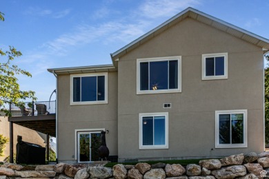 Welcome to this charming Draper rambler, perfectly situated to on South Mountain Golf Club in Utah - for sale on GolfHomes.com, golf home, golf lot