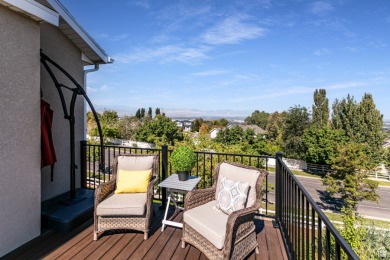 Welcome to this charming Draper rambler, perfectly situated to on South Mountain Golf Club in Utah - for sale on GolfHomes.com, golf home, golf lot