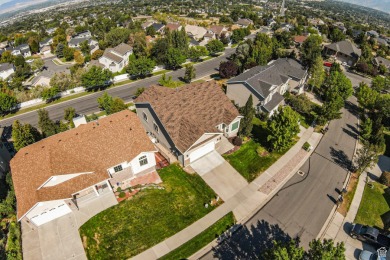 Welcome to this charming Draper rambler, perfectly situated to on South Mountain Golf Club in Utah - for sale on GolfHomes.com, golf home, golf lot