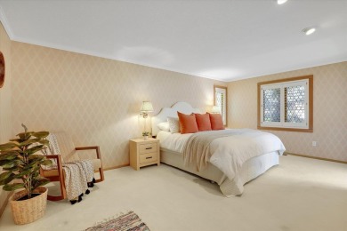 Exceptional Rancher in coveted Manito Place luxury gated on Manito Golf and Country Club in Washington - for sale on GolfHomes.com, golf home, golf lot