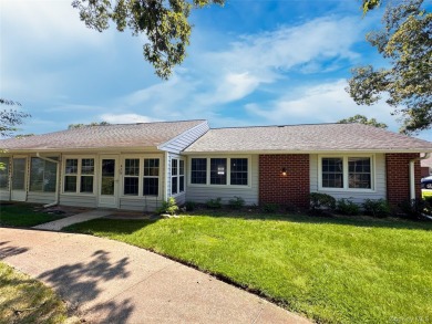 Welcome to this refreshed and move-in ready Baronet model on Leisure Village Golf Course in New York - for sale on GolfHomes.com, golf home, golf lot