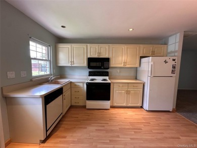 Welcome to this refreshed and move-in ready Baronet model on Leisure Village Golf Course in New York - for sale on GolfHomes.com, golf home, golf lot