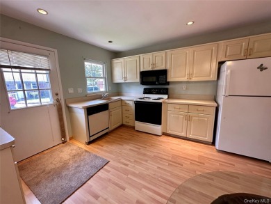 Welcome to this refreshed and move-in ready Baronet model on Leisure Village Golf Course in New York - for sale on GolfHomes.com, golf home, golf lot