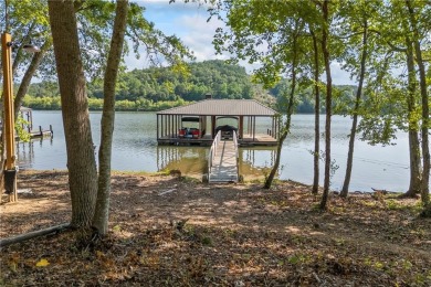 1132 N. Edgewater Trail | Lakefront Living in Currahee Club

 on Currahee Golf Club in Georgia - for sale on GolfHomes.com, golf home, golf lot