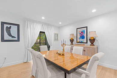 Spacious  three bedroom with three full baths golf cottage in on Palm Beach Polo and Country Club in Florida - for sale on GolfHomes.com, golf home, golf lot