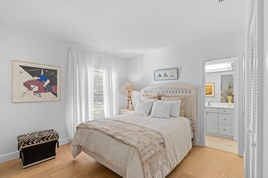 Spacious  three bedroom with three full baths golf cottage in on Palm Beach Polo and Country Club in Florida - for sale on GolfHomes.com, golf home, golf lot