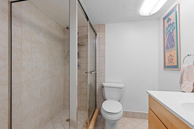 Spacious  three bedroom with three full baths golf cottage in on Palm Beach Polo and Country Club in Florida - for sale on GolfHomes.com, golf home, golf lot