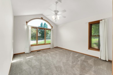 Come and revisit 201 Silver Oak Lane with a NEW PRICE this is an on Ledgestone Country Club and Golf Course in Missouri - for sale on GolfHomes.com, golf home, golf lot