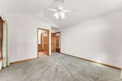 Come and revisit 201 Silver Oak Lane with a NEW PRICE this is an on Ledgestone Country Club and Golf Course in Missouri - for sale on GolfHomes.com, golf home, golf lot