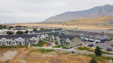Purposive and pertinent to efficient living! This townhome is on Stansbury Park Golf Club in Utah - for sale on GolfHomes.com, golf home, golf lot