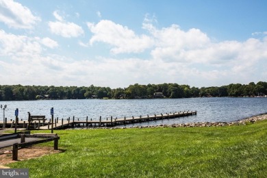 Beautiful, well-maintained home with a front porch that on Lake Of The Woods Golf Course in Virginia - for sale on GolfHomes.com, golf home, golf lot