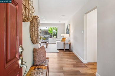 Offers by 10am, Wed, 6/4. Beautiful single-level home on Boundary Oak Golf Course in California - for sale on GolfHomes.com, golf home, golf lot