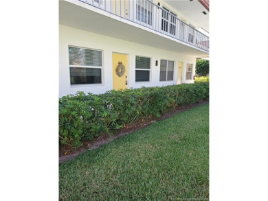 You have to see this beauty to appreciate it! Stunningly on Pine Lakes Golf Club in Florida - for sale on GolfHomes.com, golf home, golf lot