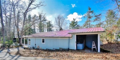 Affordable mountain getaway w/amenities. ONE LEVEL LIVING. Buy on Land Harbor Golf Course in North Carolina - for sale on GolfHomes.com, golf home, golf lot