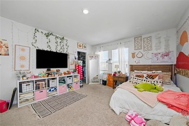 Experience the perfect family home on a quiet cul-de-sac in on Lakewood National Golf Club in Florida - for sale on GolfHomes.com, golf home, golf lot