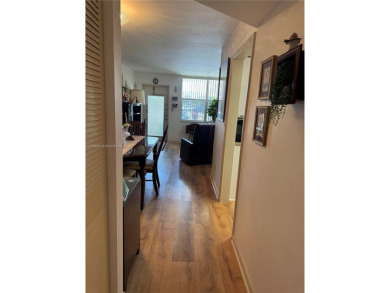 Spacious 1/1 ground floor condo with lots of sunlight and nice on Sunrise Lakes Phase III in Florida - for sale on GolfHomes.com, golf home, golf lot