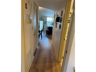 Spacious 1/1 ground floor condo with lots of sunlight and nice on Sunrise Lakes Phase III in Florida - for sale on GolfHomes.com, golf home, golf lot