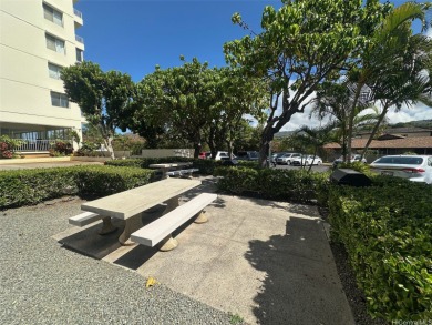 Rarely available 2 bed, 1.5 bath in the Greenview!  This on Honolulu Country Club in Hawaii - for sale on GolfHomes.com, golf home, golf lot