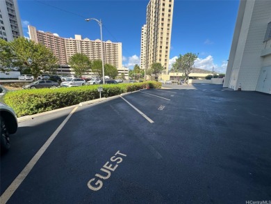 Rarely available 2 bed, 1.5 bath in the Greenview!  This on Honolulu Country Club in Hawaii - for sale on GolfHomes.com, golf home, golf lot