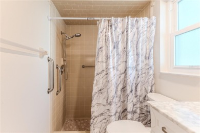 Welcome to this charming 2-bedroom, 2-bathroom home with a 2-car on Timber Pines Golf Course in Florida - for sale on GolfHomes.com, golf home, golf lot