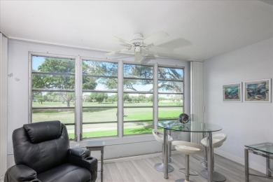 Gorgeous 3-Bedroom Corner Unit in Palm Aire Country Club on Palm-Aire Country Club and Resort - Palms in Florida - for sale on GolfHomes.com, golf home, golf lot