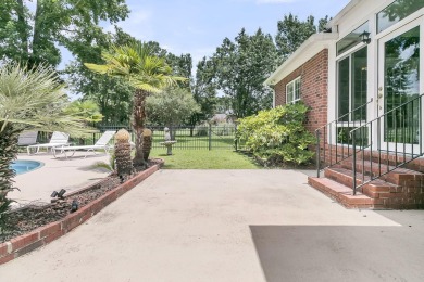 Welcome to your perfect sanctuary! This one is a rare find. A on Crowfield Golf and Country Club in South Carolina - for sale on GolfHomes.com, golf home, golf lot