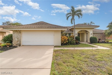 Welcome to this beautifully updated 3-bedroom pool home in the on Spanish Wells Golf and Country Club in Florida - for sale on GolfHomes.com, golf home, golf lot