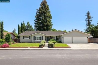Completely updated move-in ready single-story home on a private on Boundary Oak Golf Course in California - for sale on GolfHomes.com, golf home, golf lot