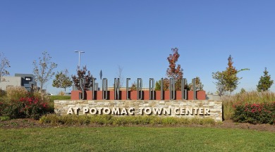 Welcome to Potomac Shores Condo Flats! Waterfront, one-level on Potomac Shores Golf Club in Virginia - for sale on GolfHomes.com, golf home, golf lot