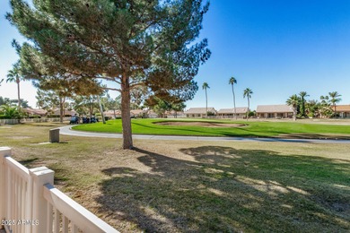 Beautifully maintained 2-bedroom home with a 3-car garage on Oakwood Golf Club  in Arizona - for sale on GolfHomes.com, golf home, golf lot